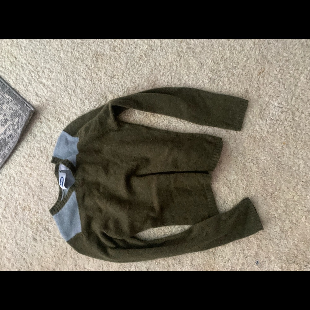 Old Navy Sweater
